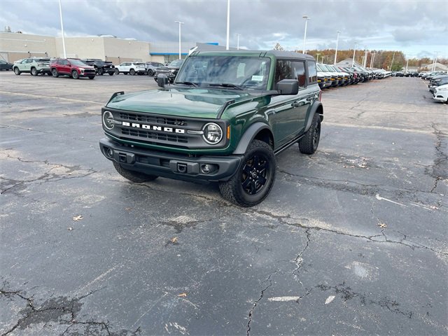 Used 2023 Ford Bronco Black Diamond image 1