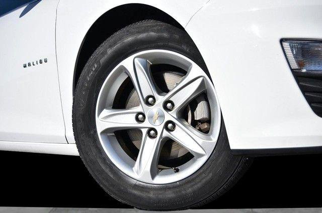 Used 2024 Chevrolet Malibu LT image 3