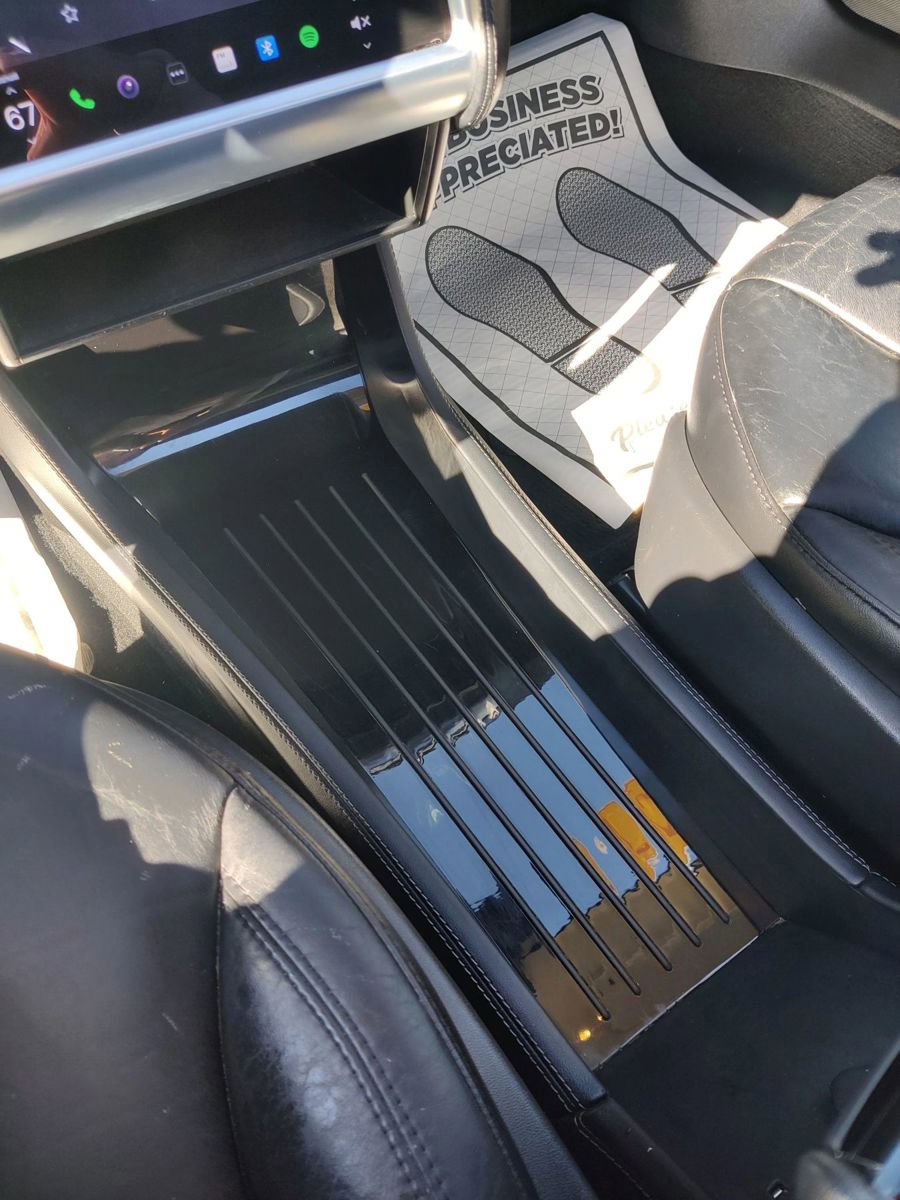 Used 2015 Tesla Model S 85D image 34