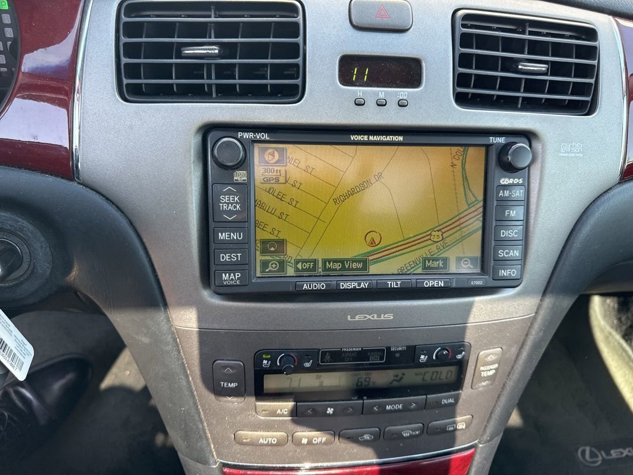 Used 2005 Lexus ES 330 image 6