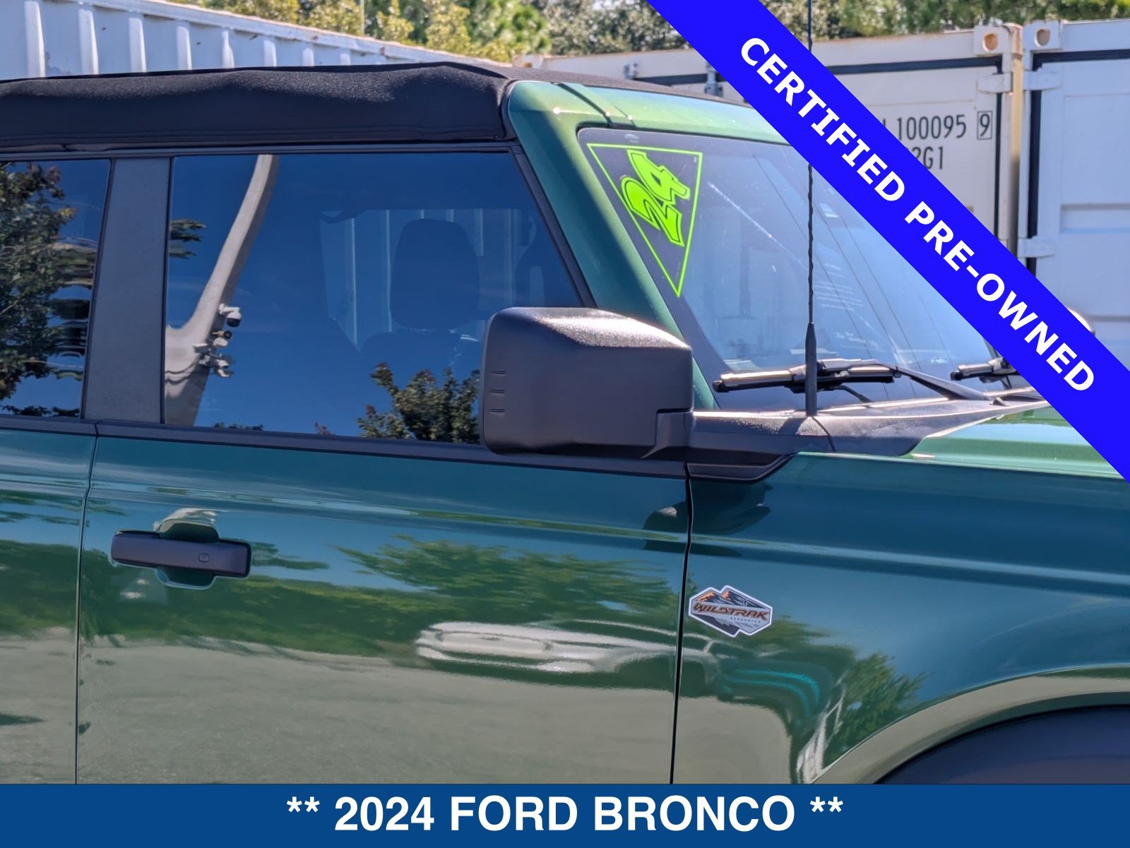Certified 2024 Ford Bronco Wildtrak AWD/4WD image 11