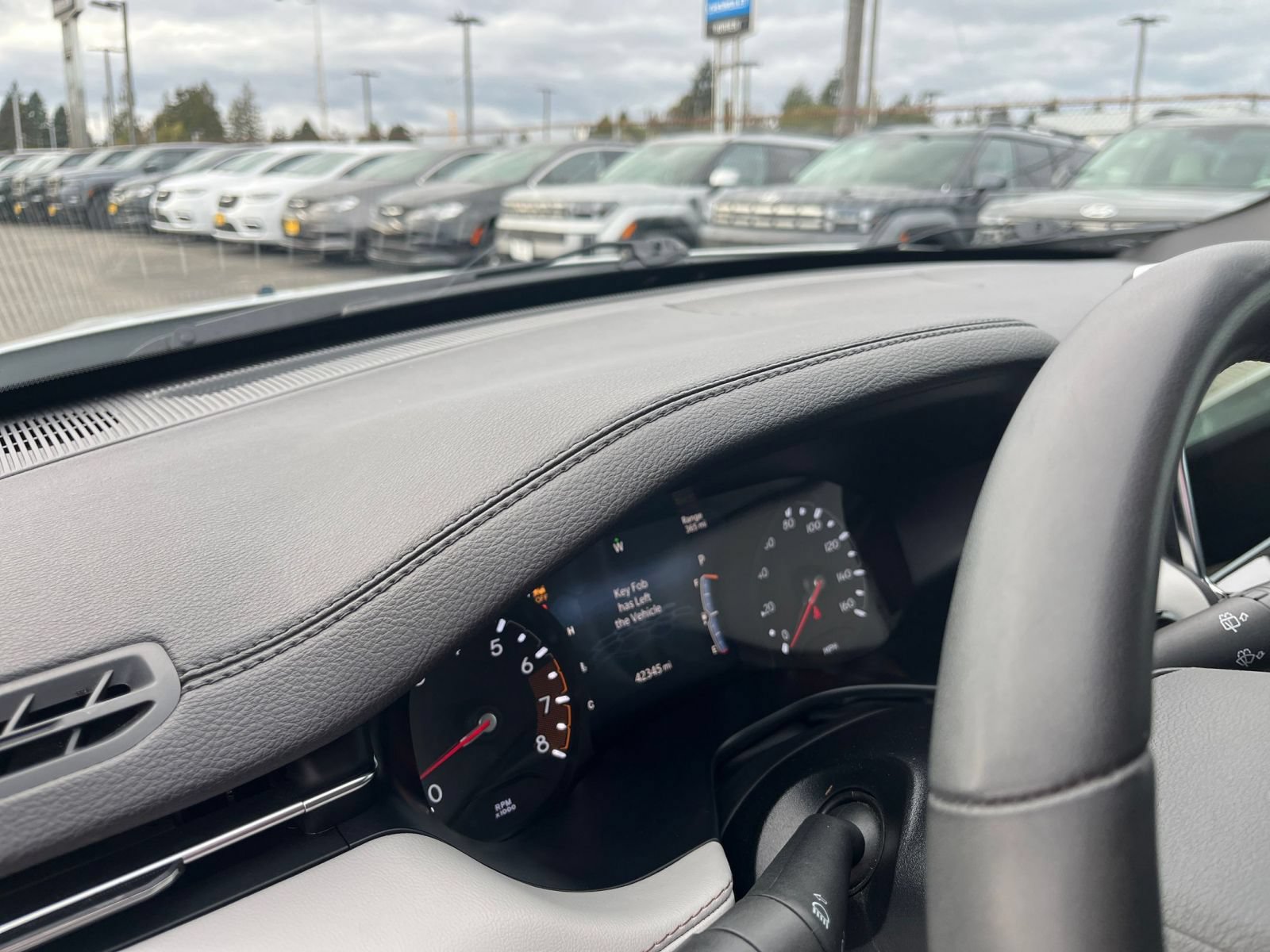 Used 2025 Jeep Compass Limited AWD/4WD image 34