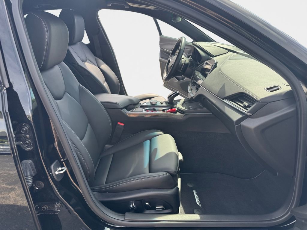 Used 2022 Cadillac CT4 V Blackwing w/ Driver Assist Package RWD image 19