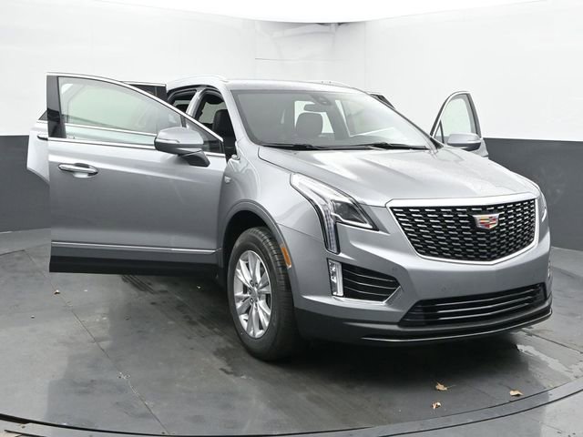 New 2026 Cadillac XT5 Luxury w/ LPO, Floor Liner Package AWD/4WD image 44