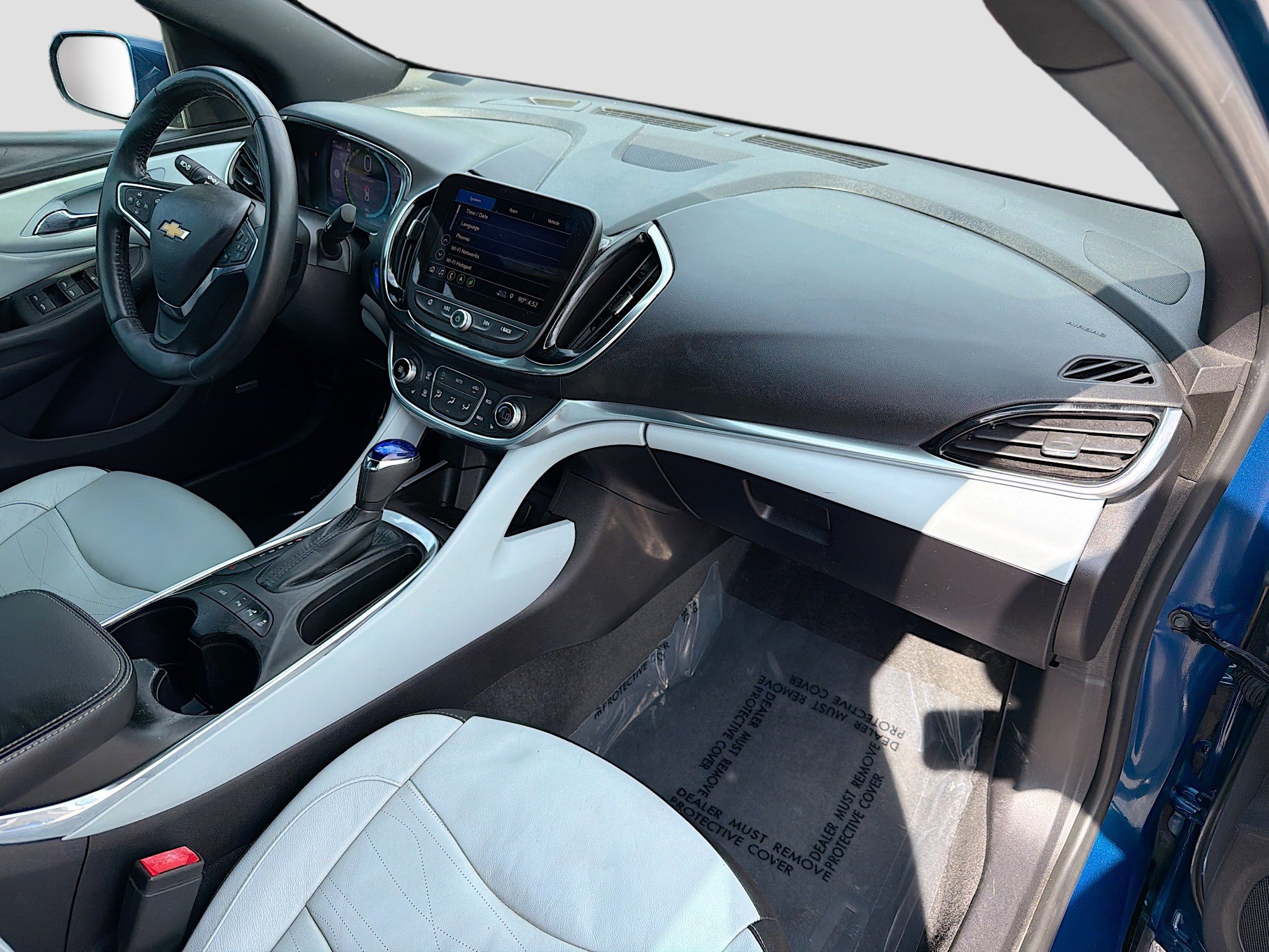 Used 2019 Chevrolet Volt Premier w/ Driver Confidence II Package FWD image 12