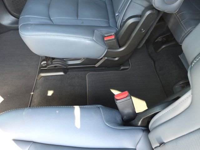 Used 2024 Buick Enclave Premium AWD/4WD image 40