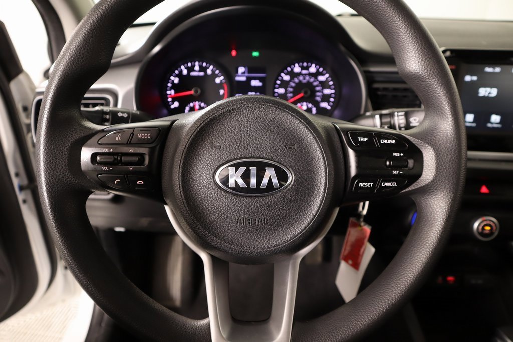 Used 2019 Kia Rio S image 3