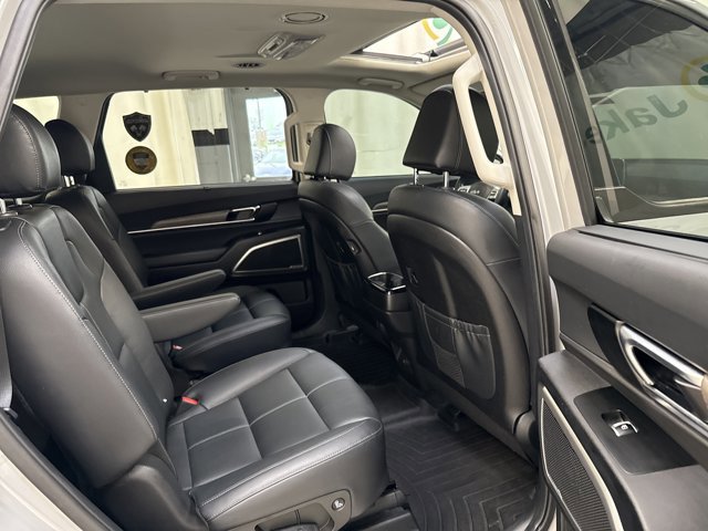 Certified 2022 Kia Telluride EX w/ EX Premium Package image 36