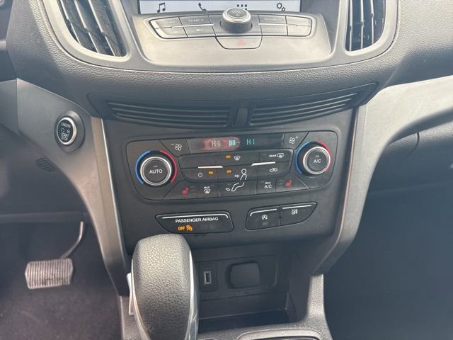 Used 2019 Ford Escape SE image 18