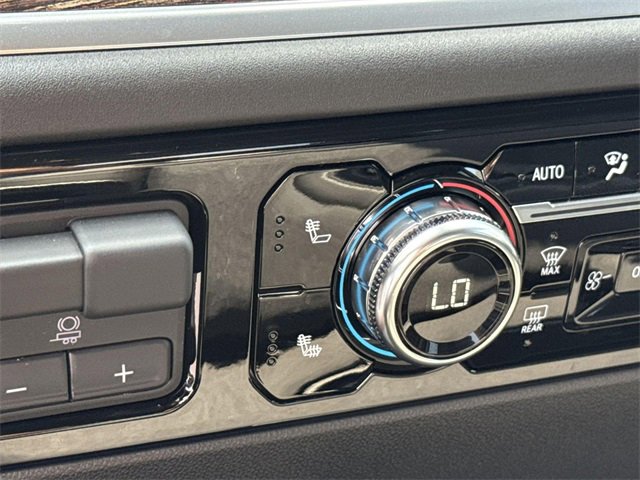 New 2026 GMC Sierra 1500 Elevation image 21