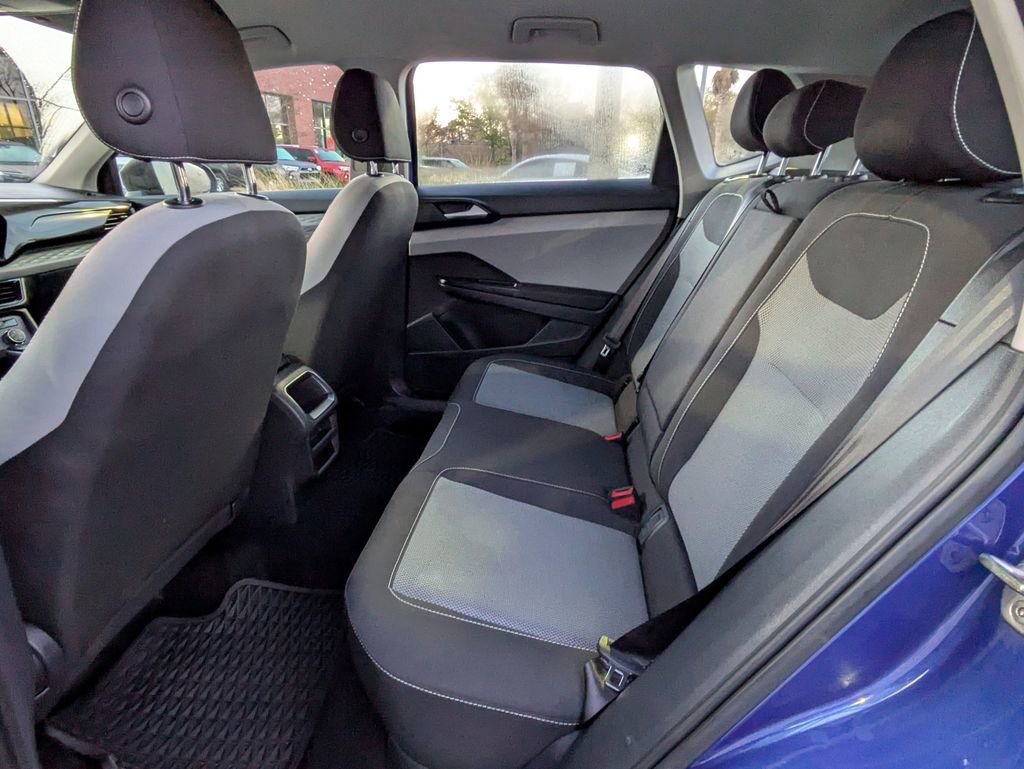 Used 2022 Volkswagen Taos S image 14