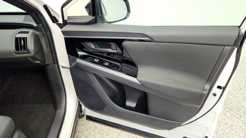 Used 2024 Subaru Solterra image 25