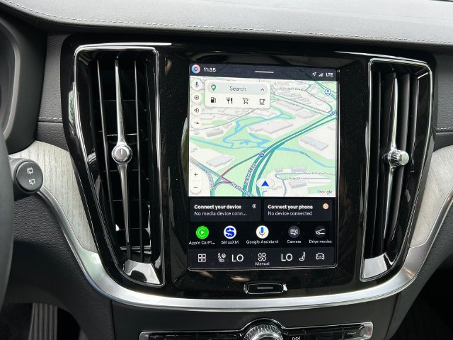 New 2026 Volvo V60 B5 Cross Country Ultra w/ Protection Package Premier AWD/4WD image 14