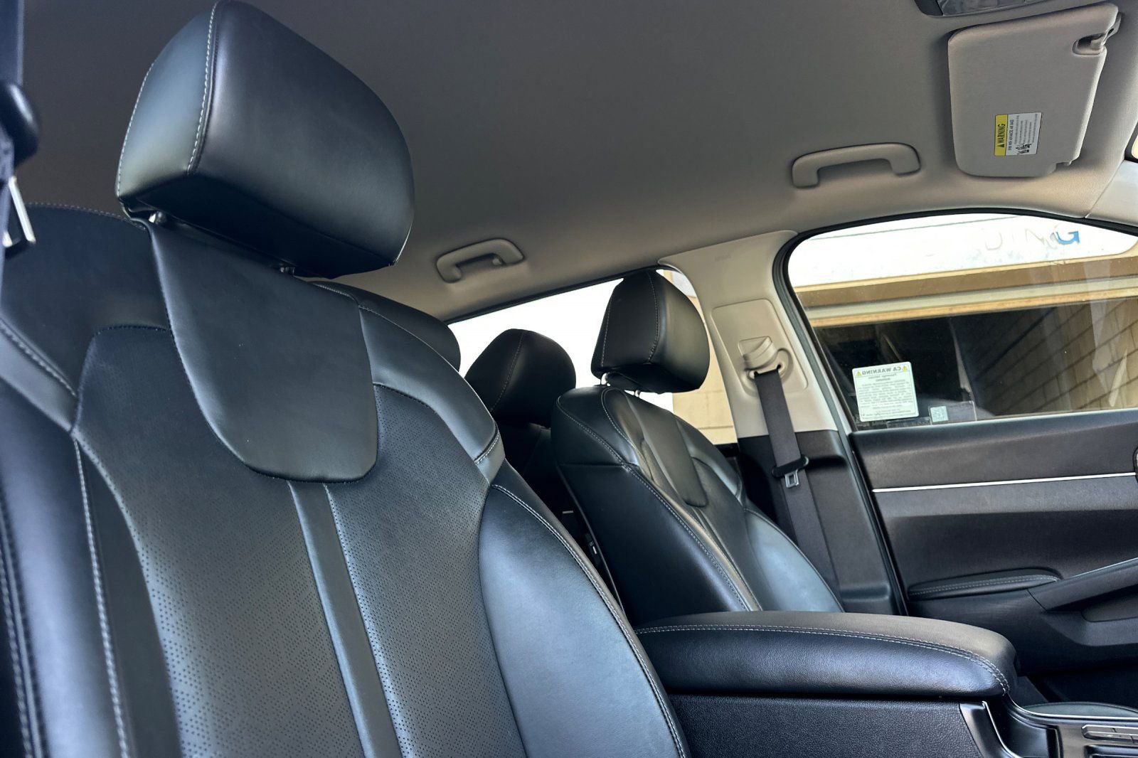 Used 2022 Kia Sorento S image 17