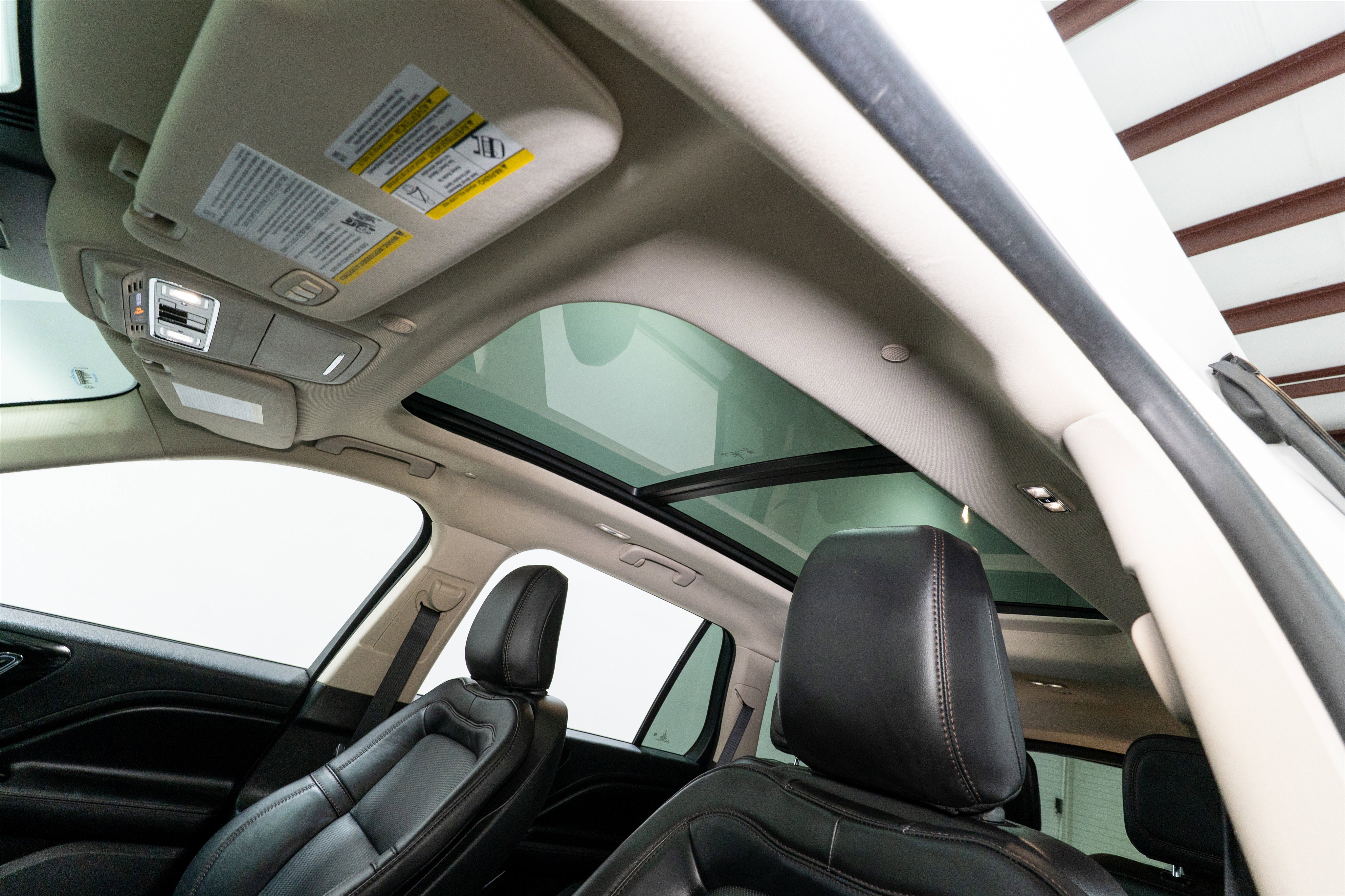 Used 2024 Lincoln Aviator Reserve w/ Jet Package image 16