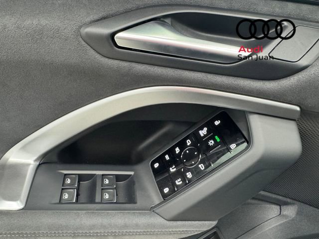 New 2025 Audi SQ5 Premium Plus image 25