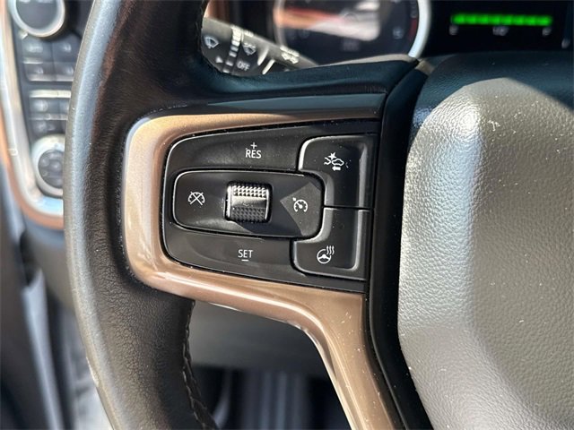 Used 2021 Chevrolet Silverado 3500 High Country image 30