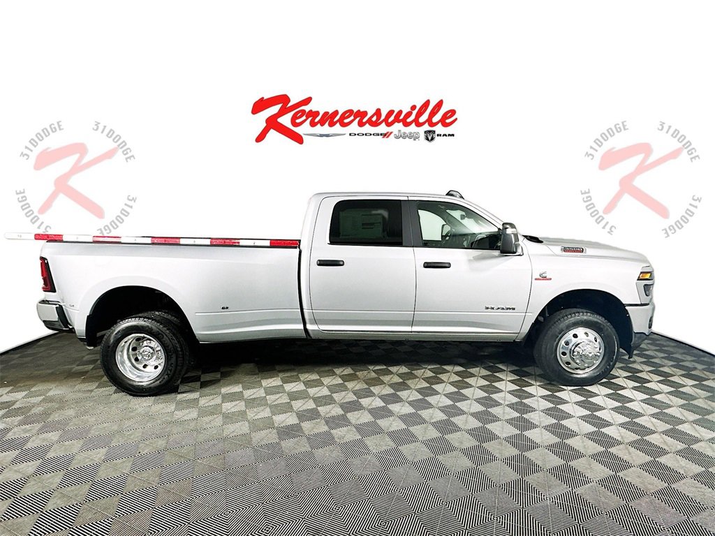 New 2026 RAM 3500 Big Horn image 8