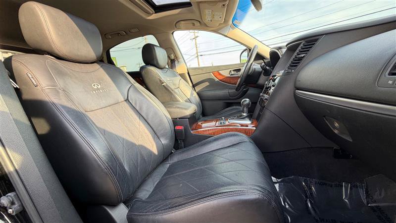 Used 2014 INFINITI QX70 2WD w/ Premium Package image 36