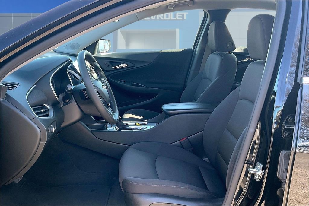 Used 2024 Chevrolet Malibu LT image 21