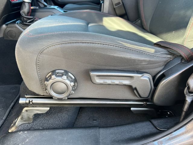 Used 2020 Jeep Wrangler Unlimited Rubicon w/ Uconnect 4C Nav & Sound Group image 11