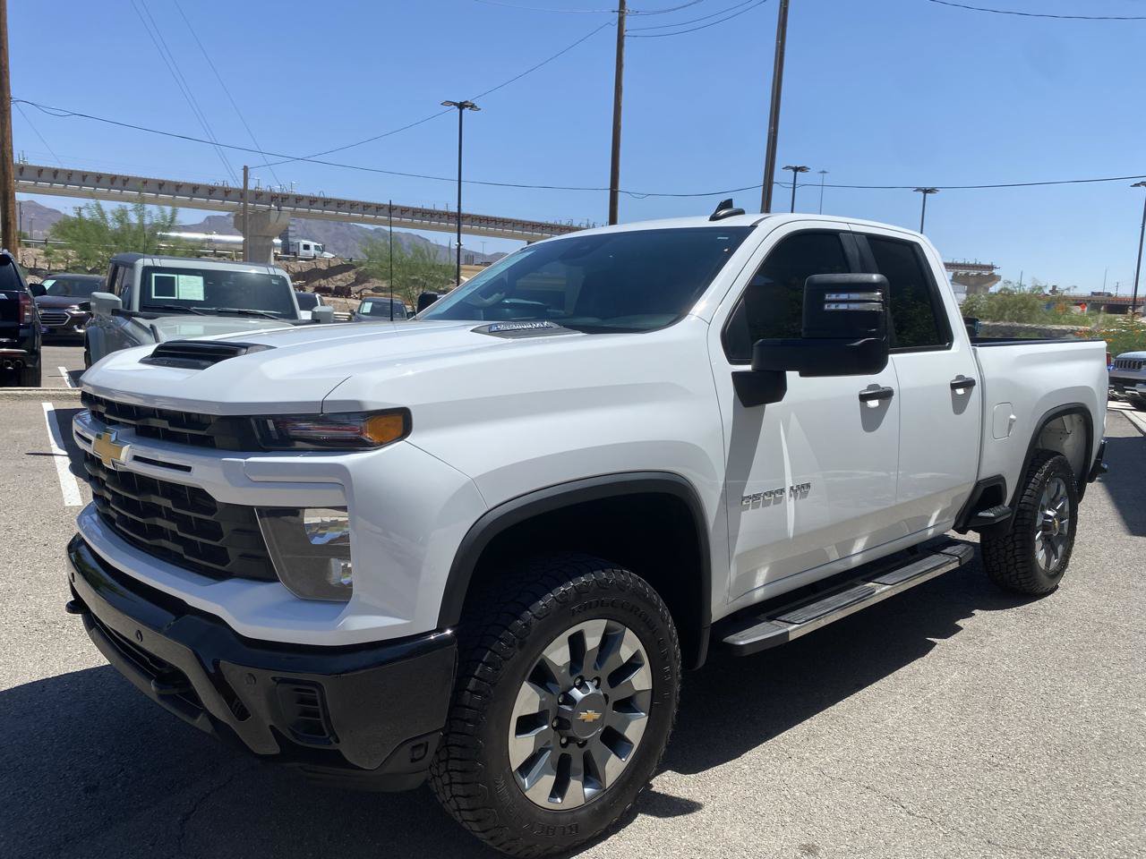 Used 2025 Chevrolet Silverado 2500 Custom w/ Custom Value Package RWD image 14