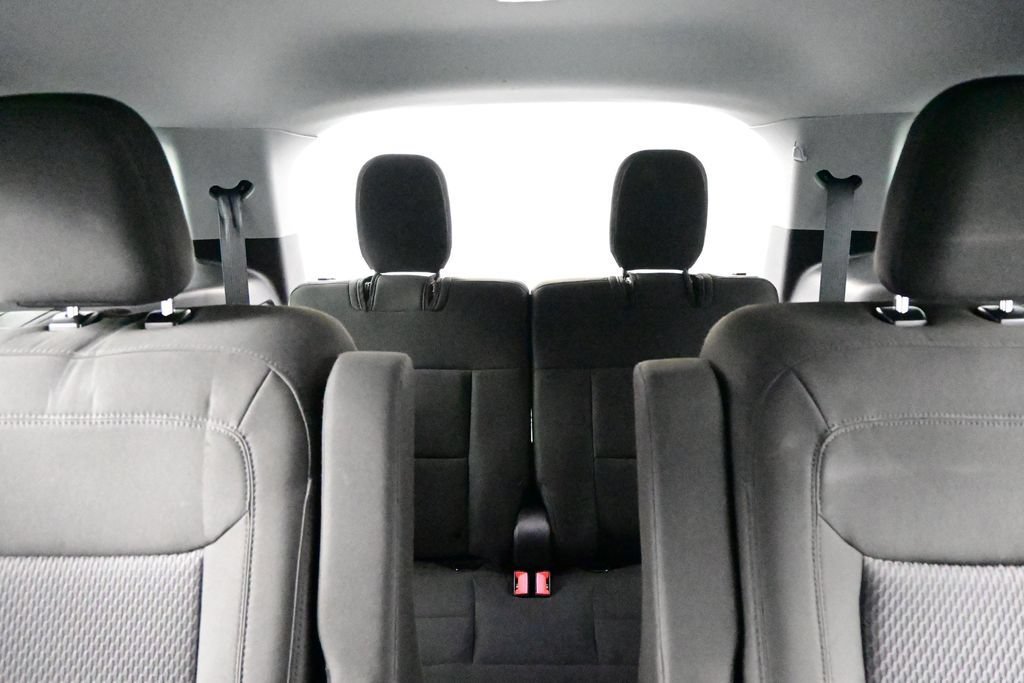 Used 2022 Ford Explorer XLT RWD image 28