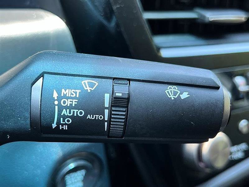 Used 2024 Lexus ES 350 w/ Premium Package FWD image 33