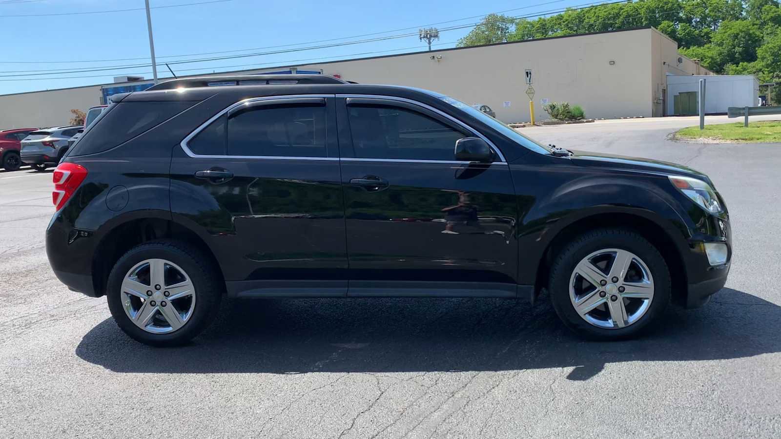 Used 2016 Chevrolet Equinox LT w/ Convenience Package AWD/4WD image 9