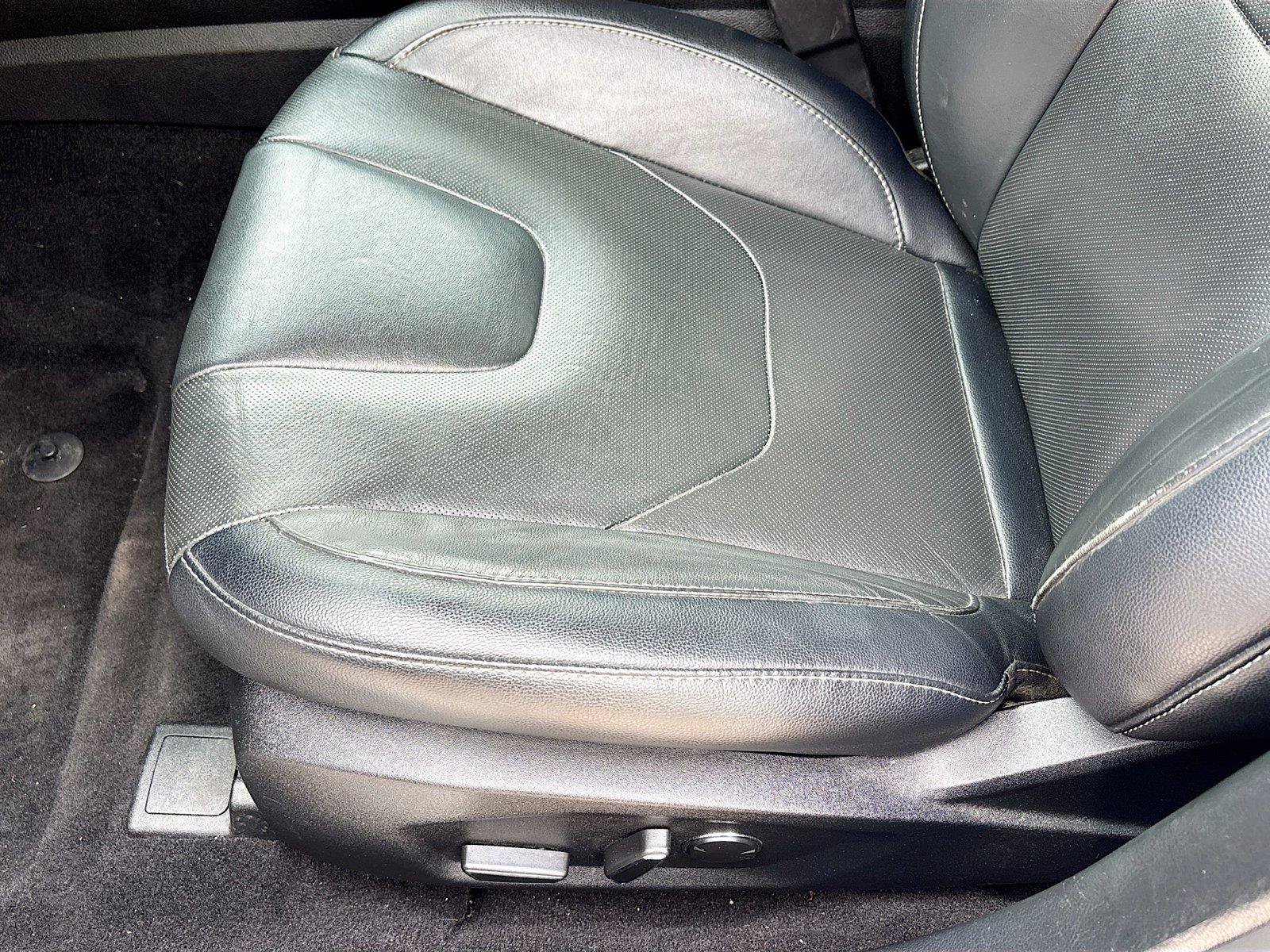Used 2019 Ford Fusion Titanium FWD image 20