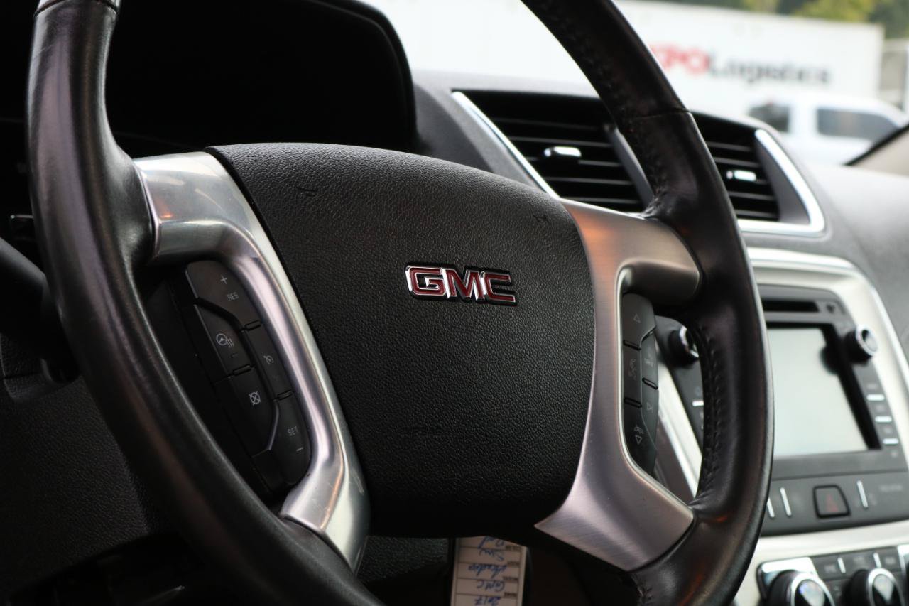 Used 2017 GMC Acadia Limited SLT AWD/4WD image 26