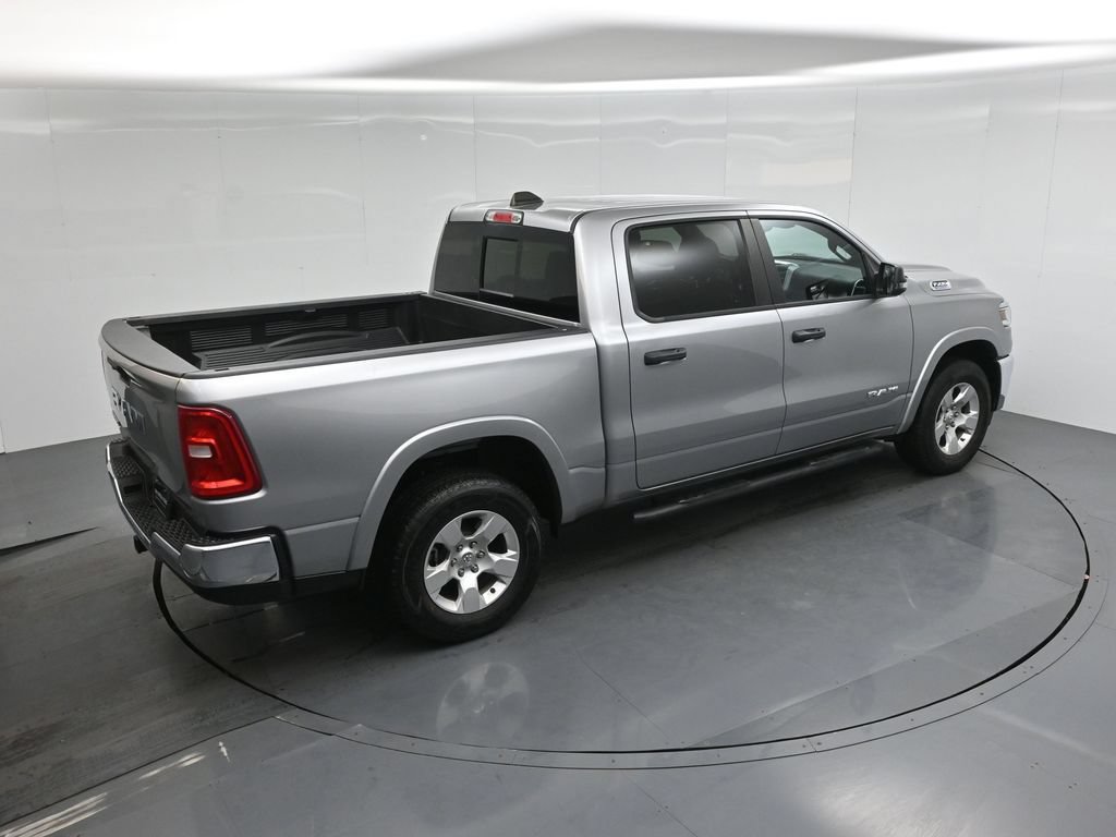Used 2025 RAM 1500 Big Horn RWD image 38