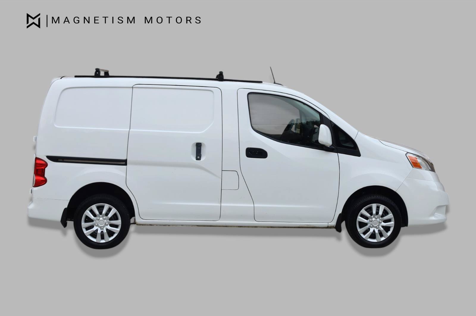 Used 2020 Nissan NV200 SV FWD image 3