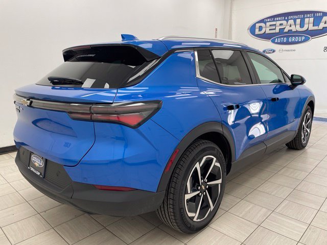 New 2026 Chevrolet Equinox EV LT AWD/4WD image 21