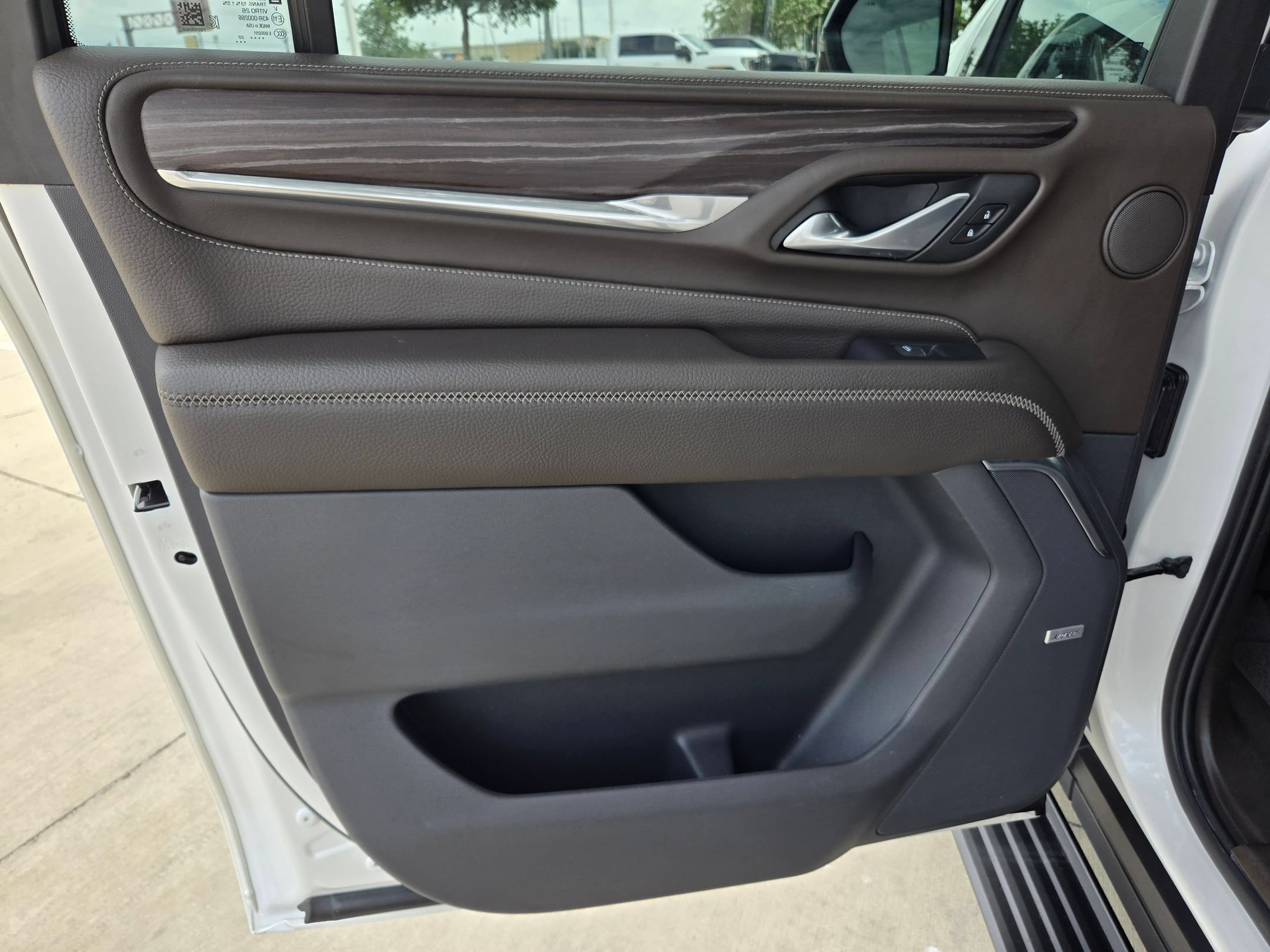 Used 2022 GMC Yukon XL Denali AWD/4WD image 23