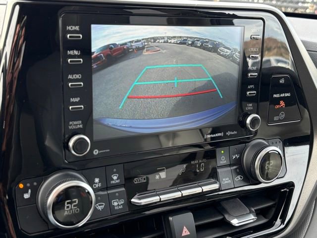 Used 2022 Toyota Highlander XLE image 36