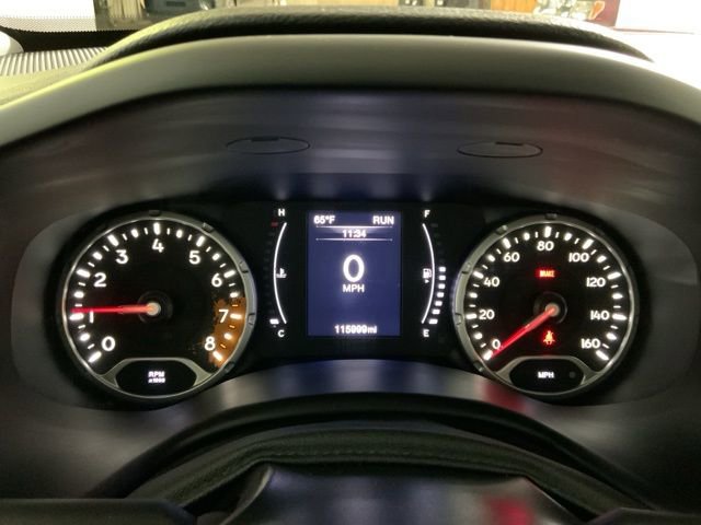 Used 2017 Jeep Renegade Sport w/ Power & Air Group FWD image 18