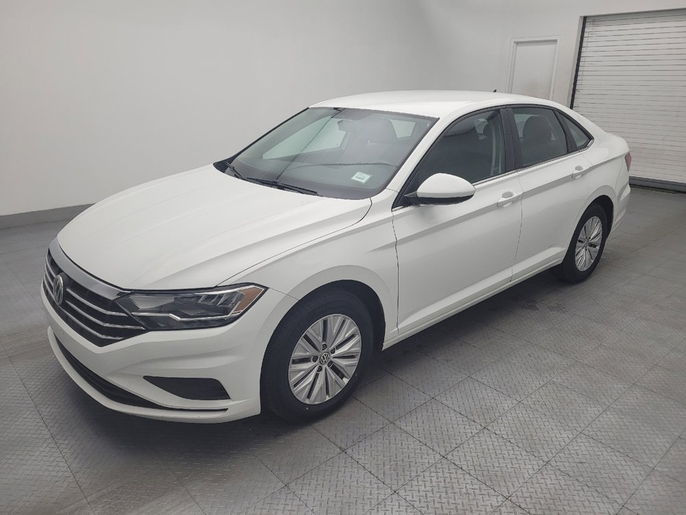 Used 2019 Volkswagen Jetta FWD image 2