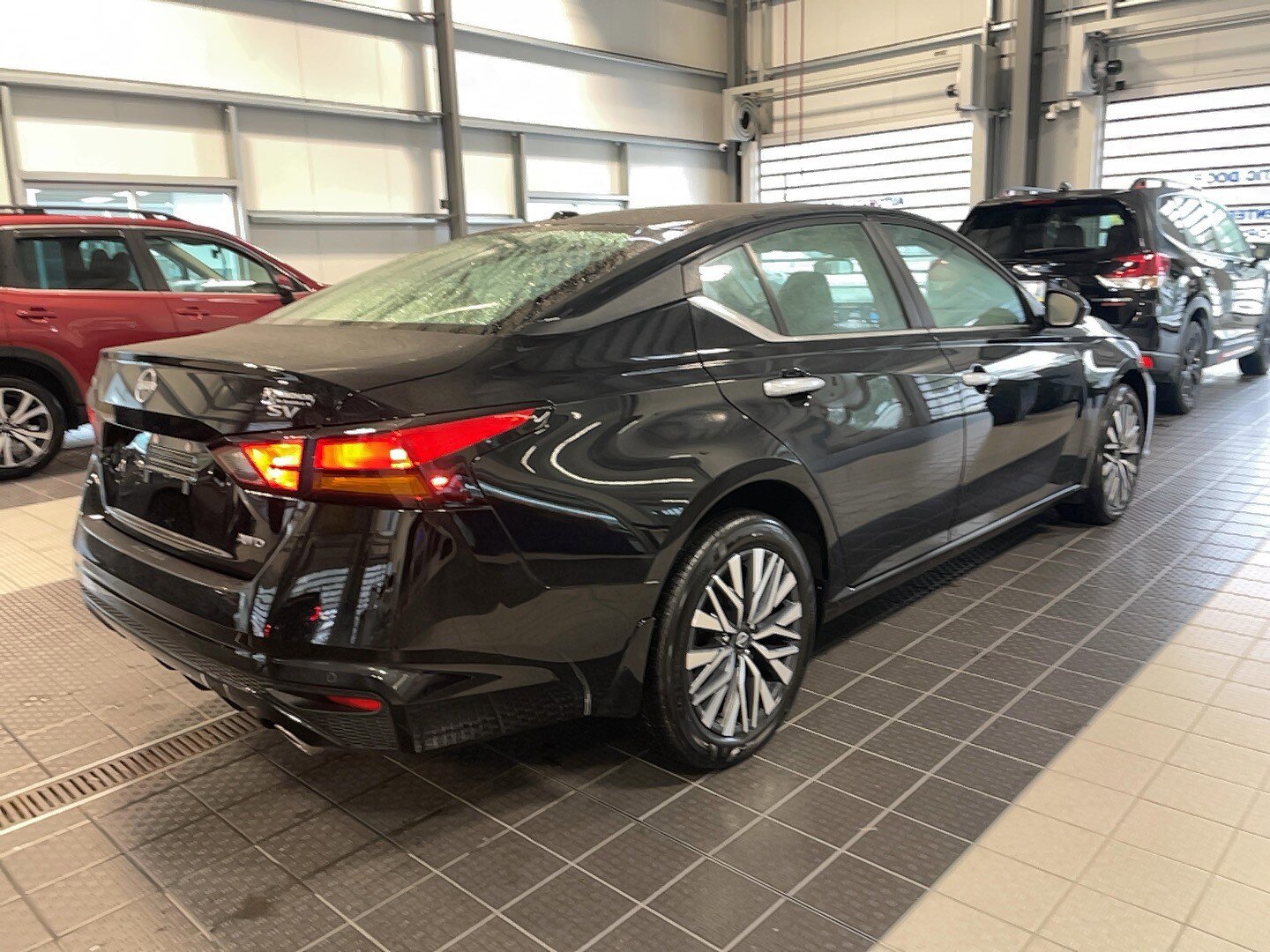 Used 2024 Nissan Altima 2.5 SV w/ SV Premium Package image 20
