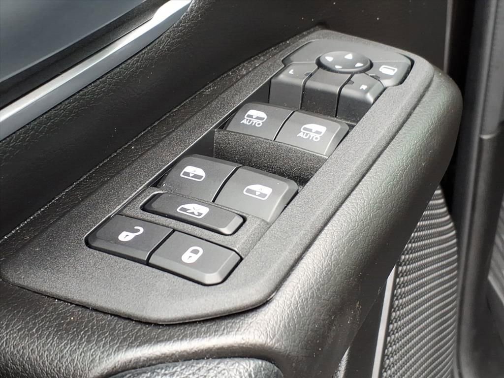 Used 2025 RAM 1500 Big Horn AWD/4WD image 11
