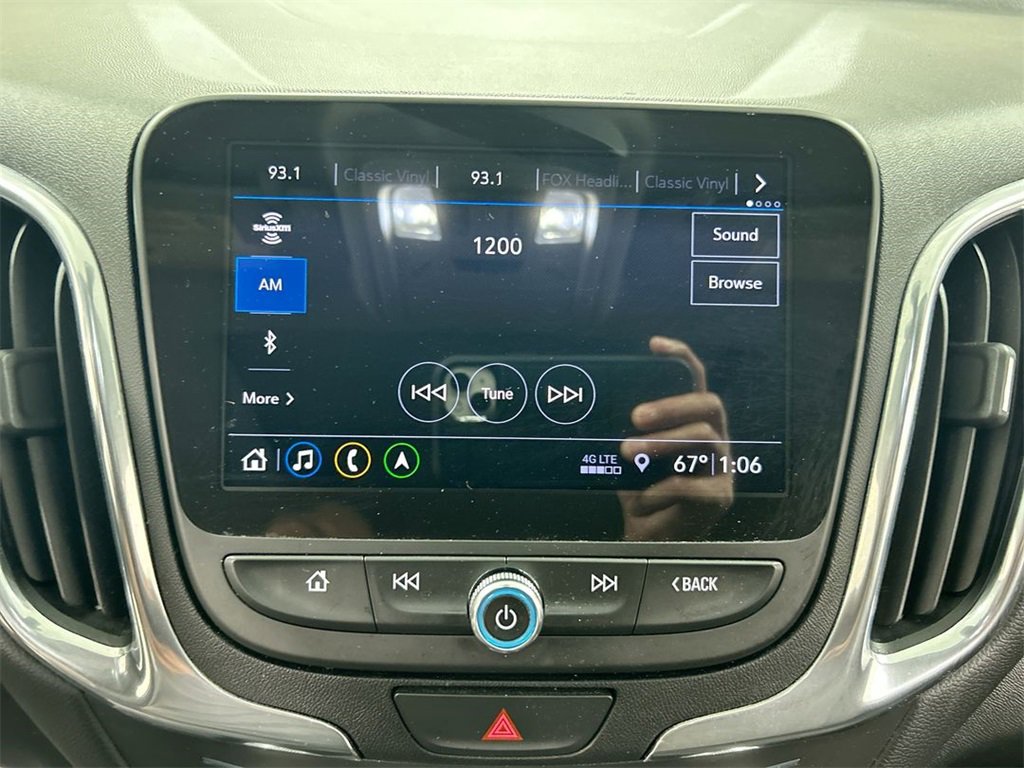 Used 2020 Chevrolet Equinox LT image 14