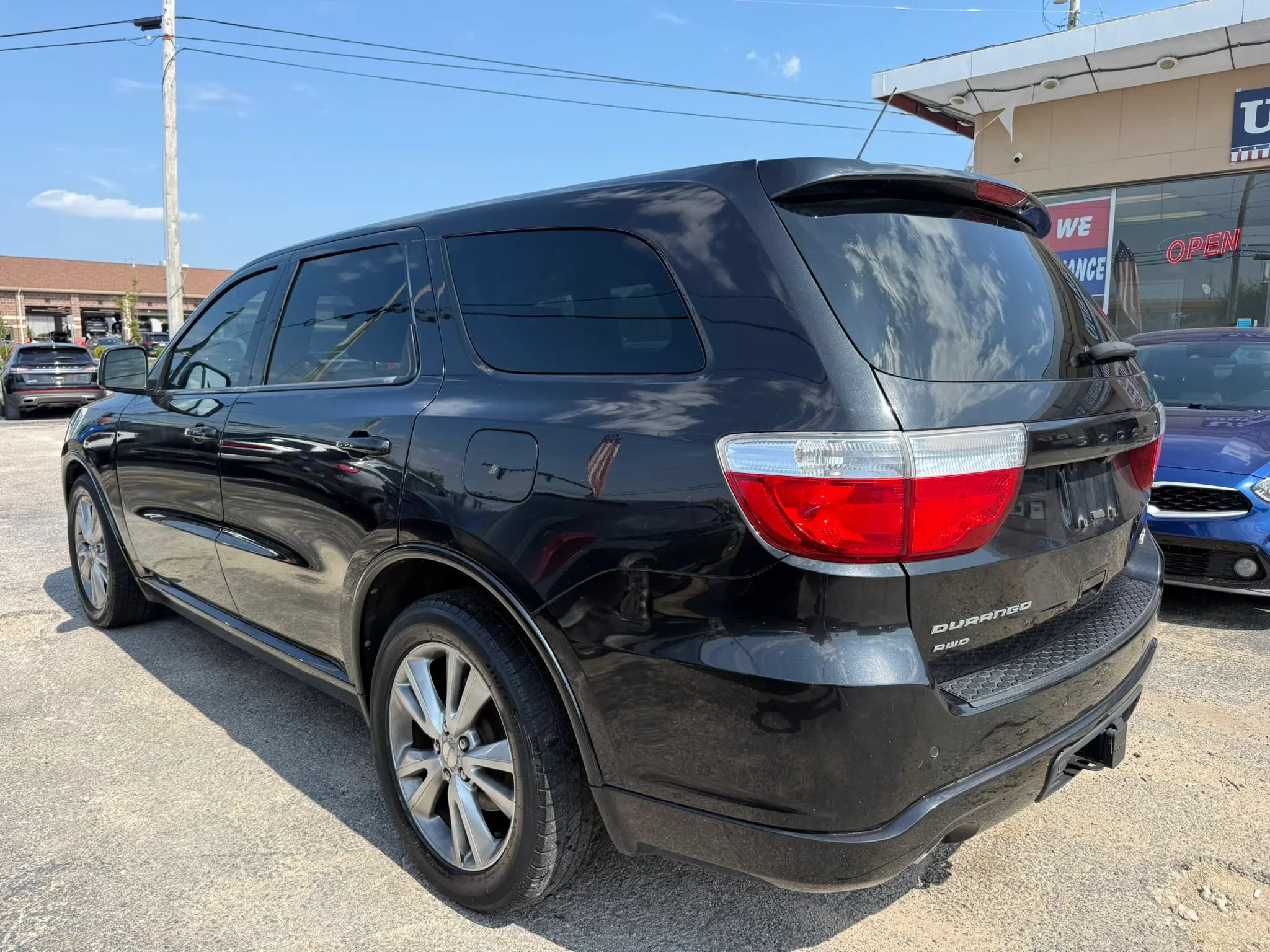 Used 2012 Dodge Durango R/T w/ Leather Interior Group AWD/4WD image 8