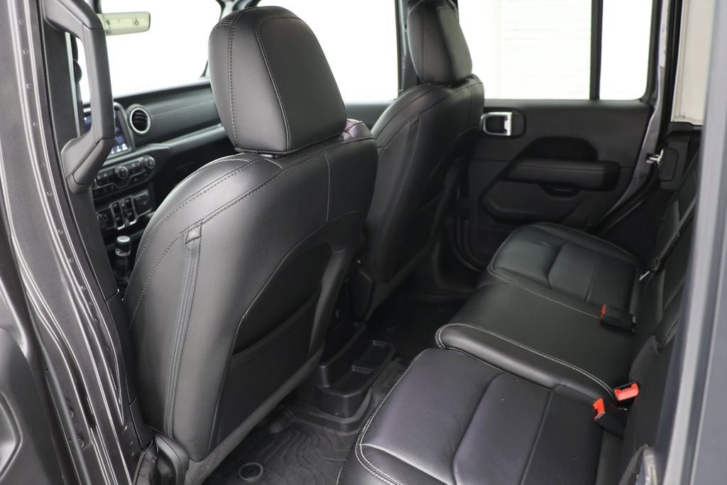 Used 2023 Jeep Wrangler Unlimited Sahara w/ Cold Weather Group AWD/4WD image 11