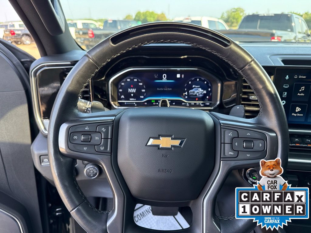 Used 2025 Chevrolet Silverado 1500 High Country AWD/4WD image 9