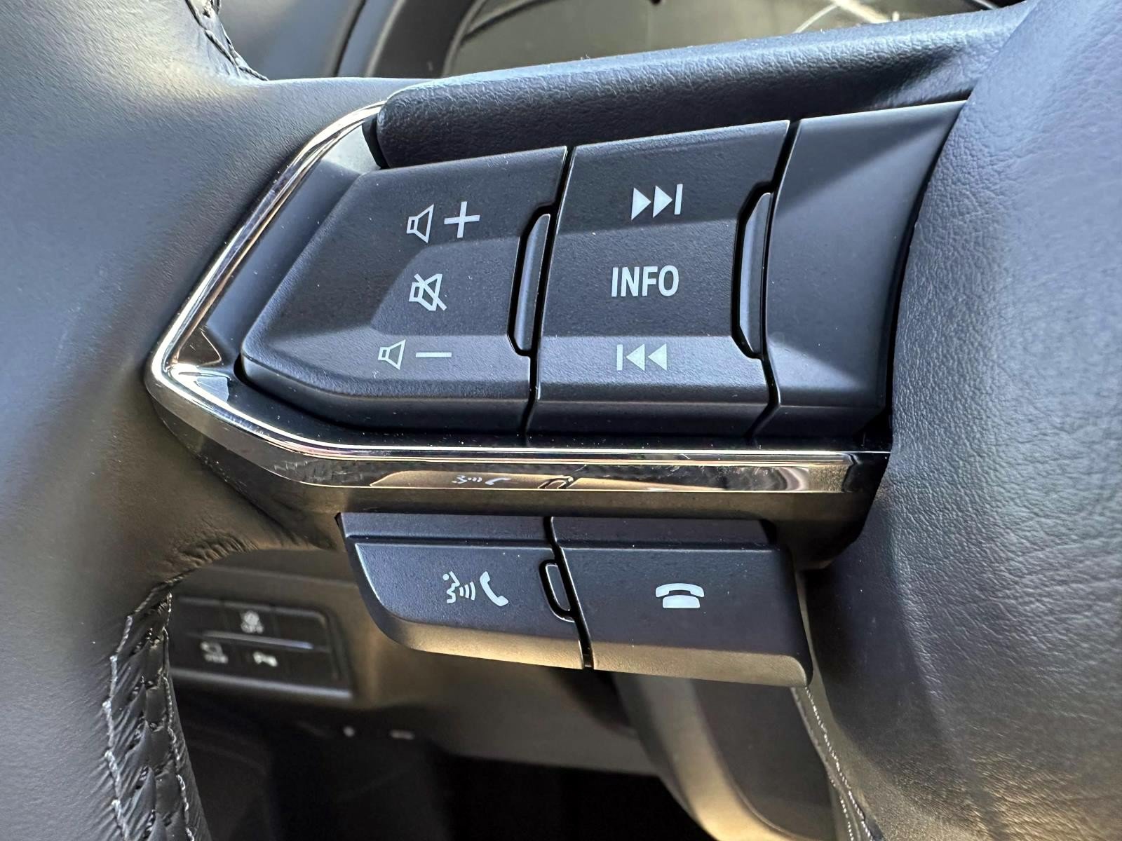 Used 2023 MAZDA CX-5 Signature AWD/4WD image 19