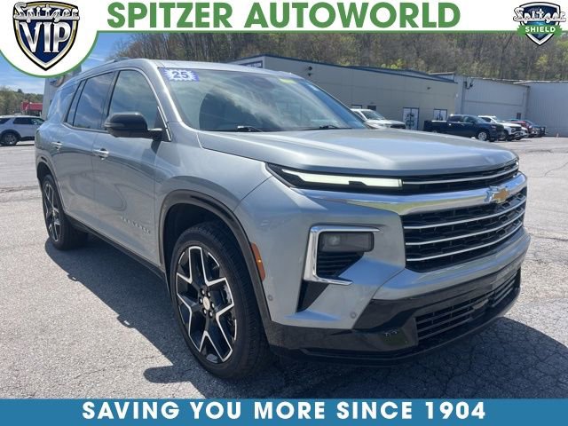 Used 2025 Chevrolet Traverse High Country w/ LPO, Floor Liner Package AWD/4WD image 1