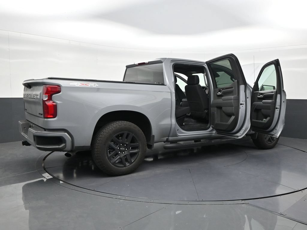 Used 2025 Chevrolet Silverado 1500 RST w/ LPO, Dark Essentials Package AWD/4WD image 28