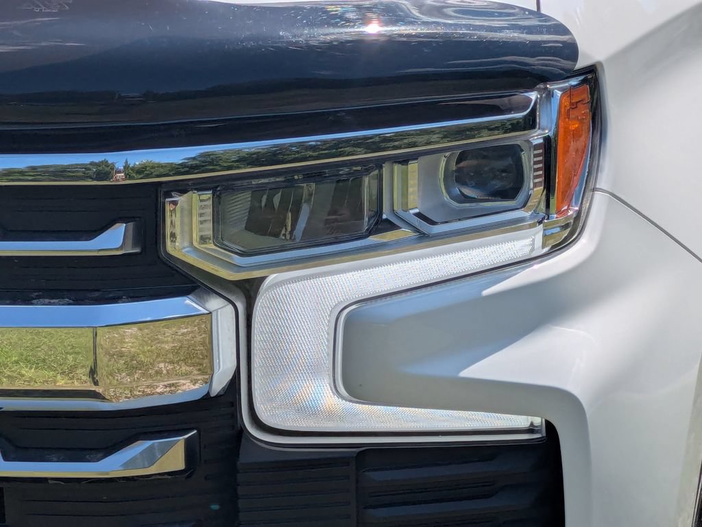 Used 2025 Chevrolet Silverado 1500 LTZ AWD/4WD image 7