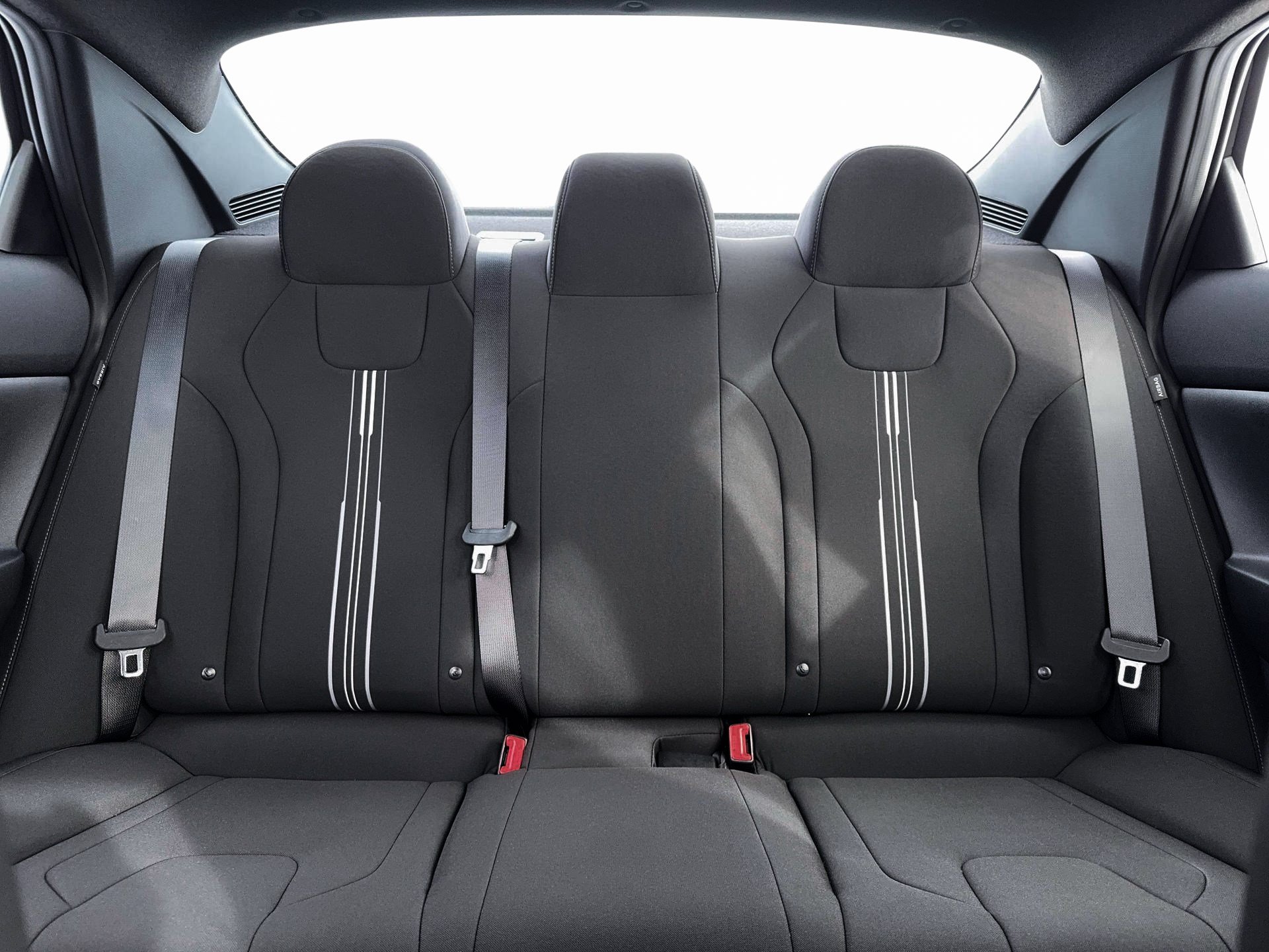 New 2026 Hyundai Elantra SEL Sport FWD image 16