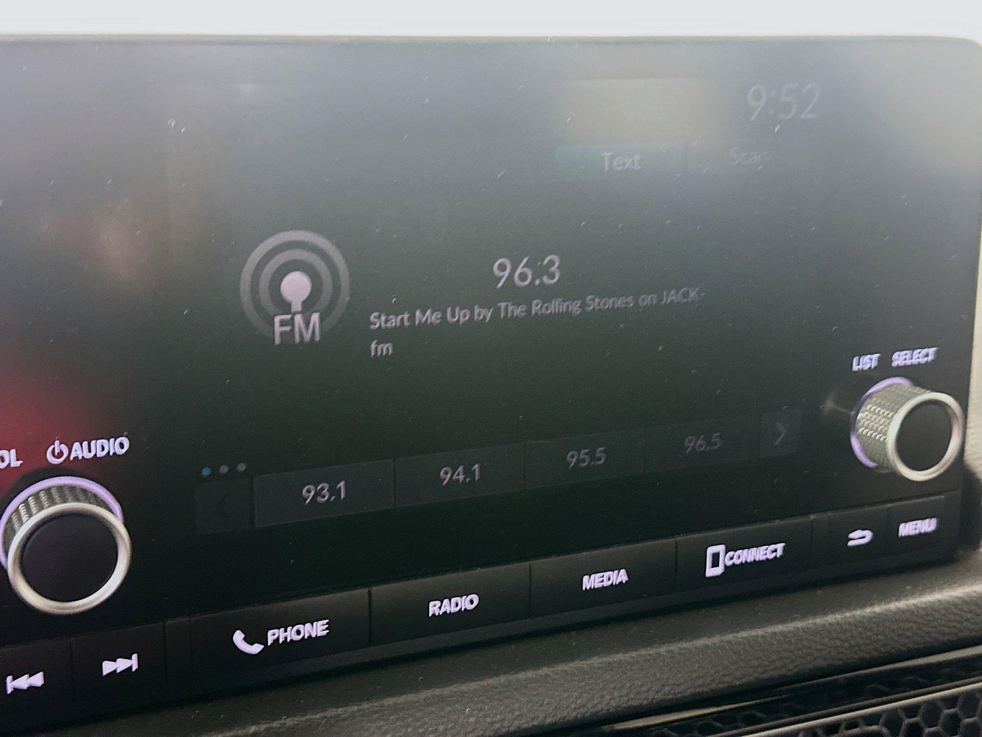 Used 2023 Honda Civic Sport image 19